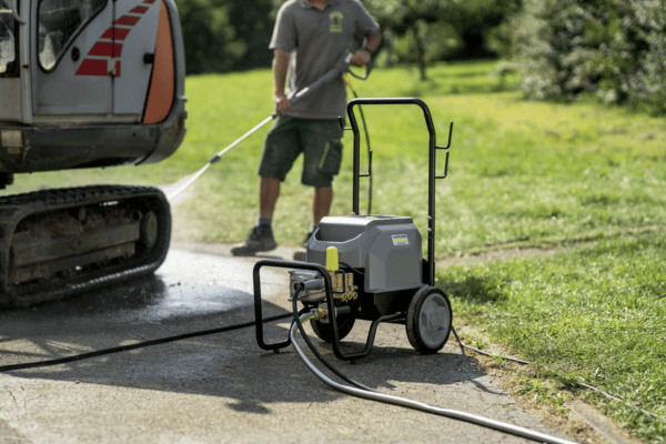 Berapa Bar High Pressure Cleaner Profesional yang Ideal